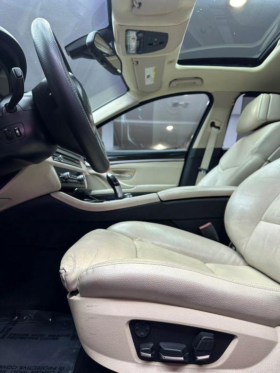 Bmw 5 Series - Thumbnail 14