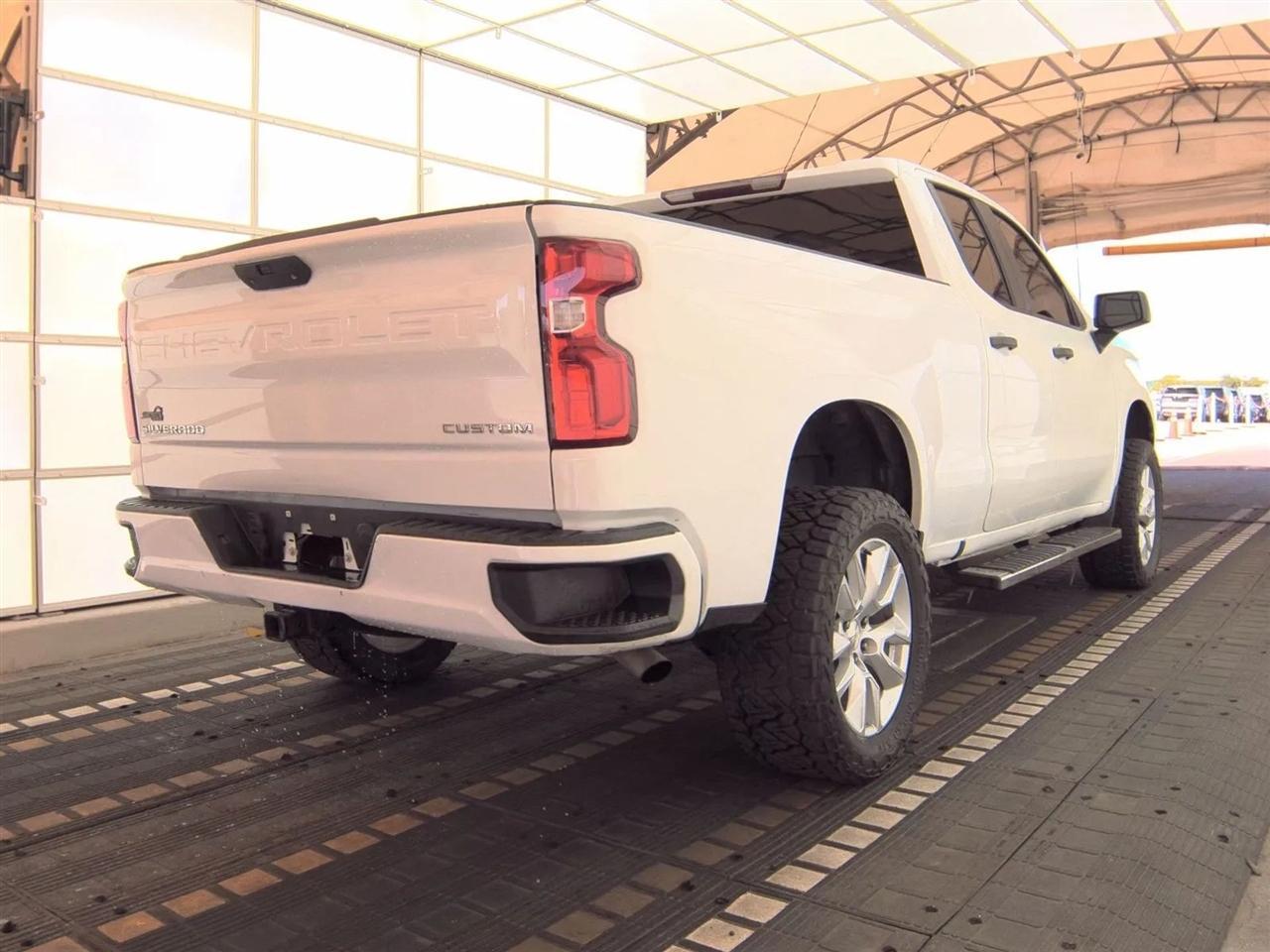 Chevrolet Silverado 1500 Ltd2Wd Double Cab 147" Custom - Thumbnail 5