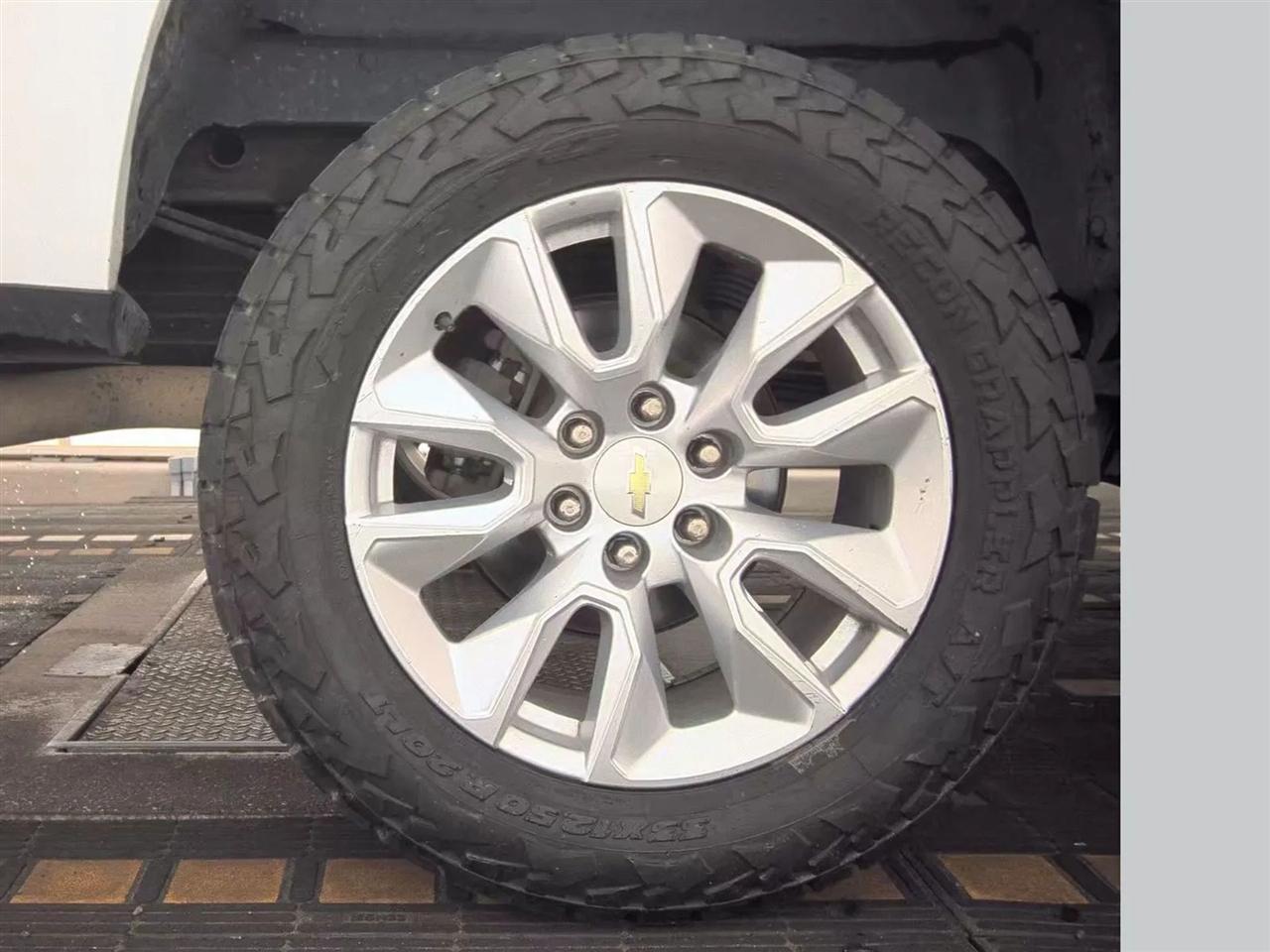 Chevrolet Silverado 1500 Ltd2Wd Double Cab 147" Custom - Thumbnail 11