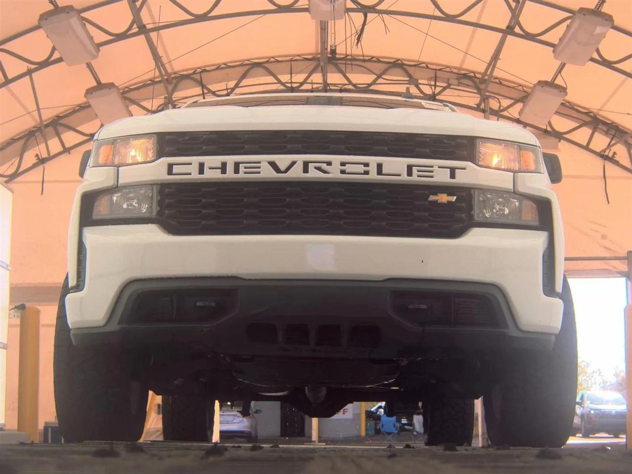 Chevrolet Silverado 1500 Ltd2Wd Double Cab 147" Custom - Thumbnail 3