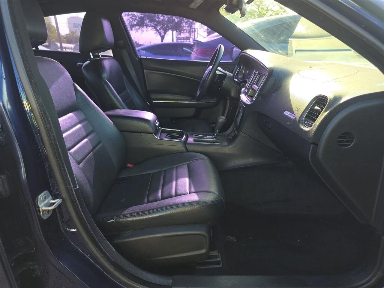 Dodge Charger4Dr Sdn Se Rwd - Thumbnail 14