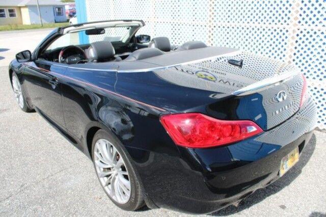 Infiniti G37 S Convertible - Thumbnail 7