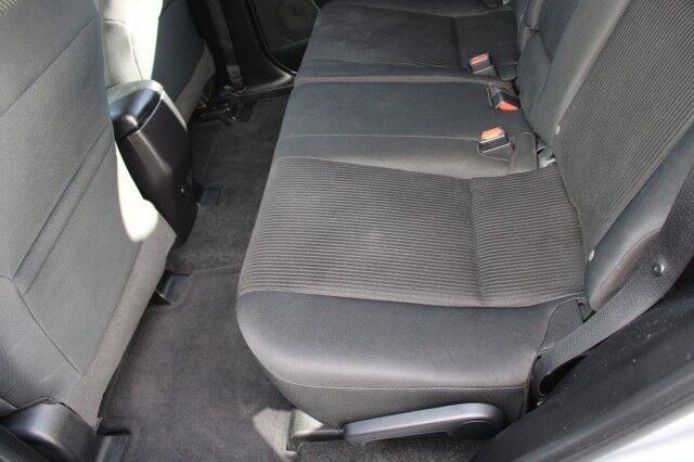 Toyota RAV4 - Thumbnail 17