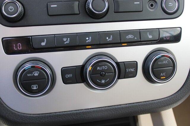 Volkswagen Eos LUXURY W/NAVI - Thumbnail 19