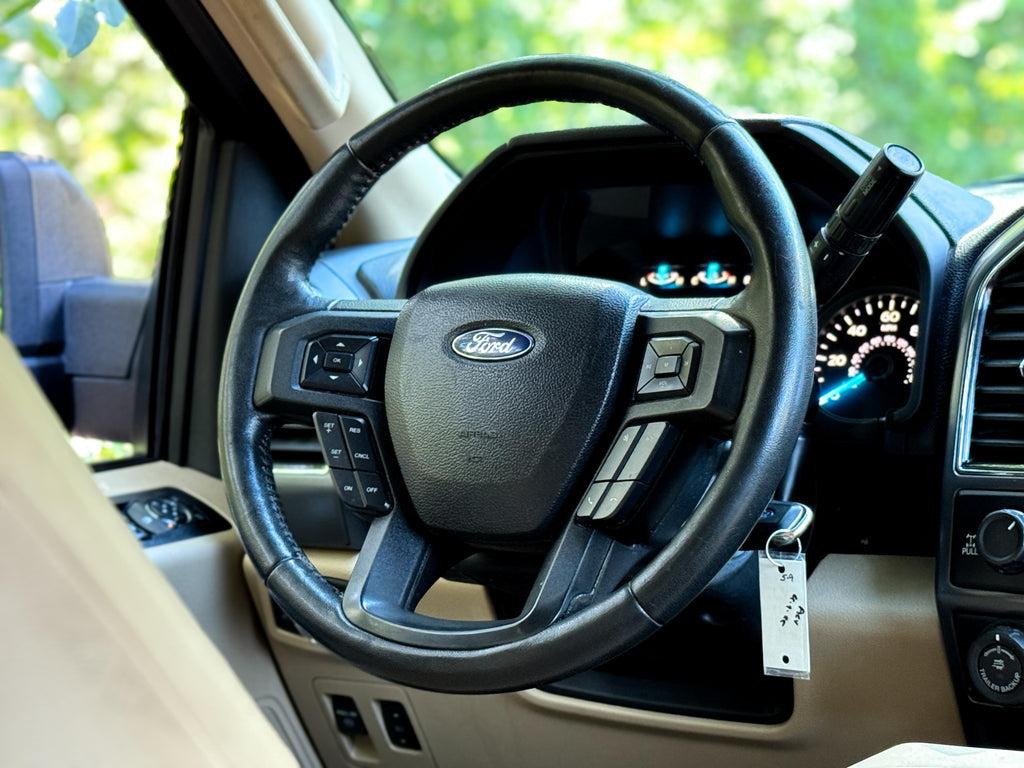 Ford F150 V8 4X4 - Thumbnail 8