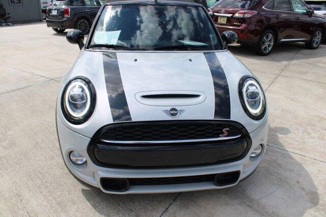 MINI Convertible - Thumbnail 7