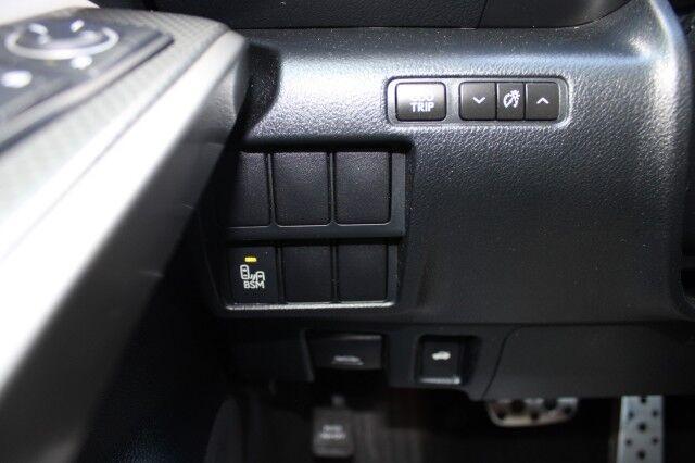 Lexus IS 250 - Thumbnail 20