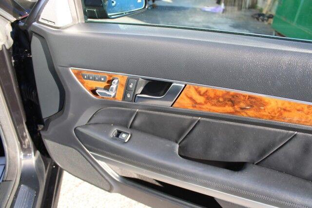 Mercedes-Benz E 400 - Thumbnail 11