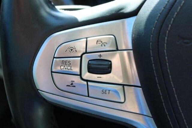 BMW 750i - Thumbnail 17