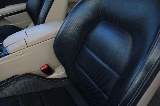 Mercedes-Benz E 400 - Thumbnail 20