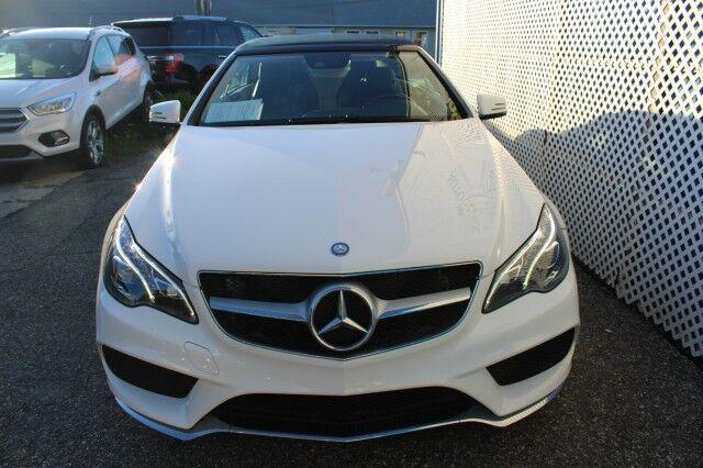 Mercedes-Benz E 400 - Thumbnail 12