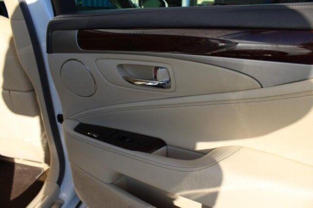 Lexus LS 460 - Thumbnail 14