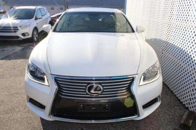 Lexus LS 460 - Thumbnail 4