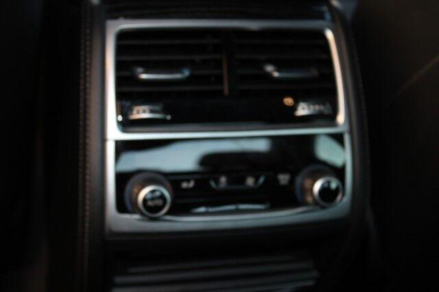 BMW 750i - Thumbnail 17