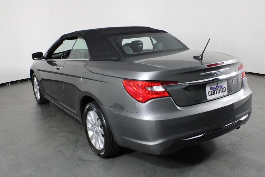 Chrysler 200 Touring - Thumbnail 4