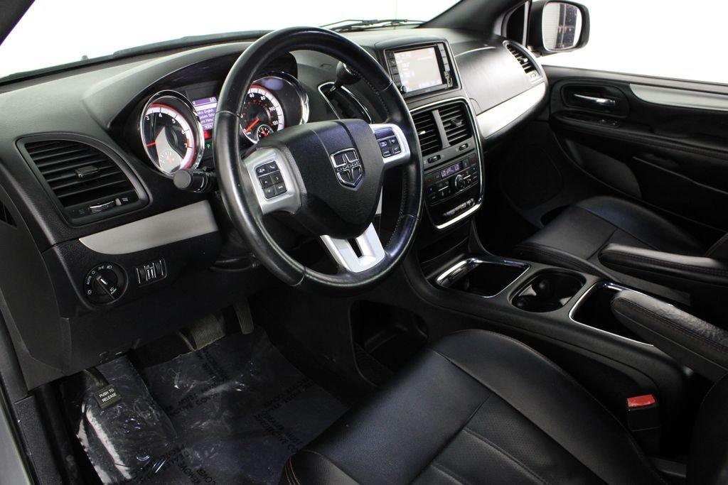 Dodge Grand Caravan Gt - Thumbnail 17