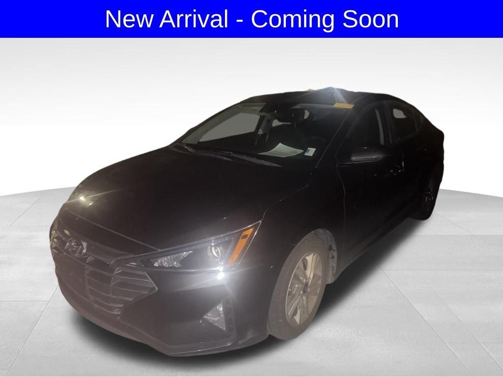 Hyundai Elantra Value Edition - Thumbnail 3