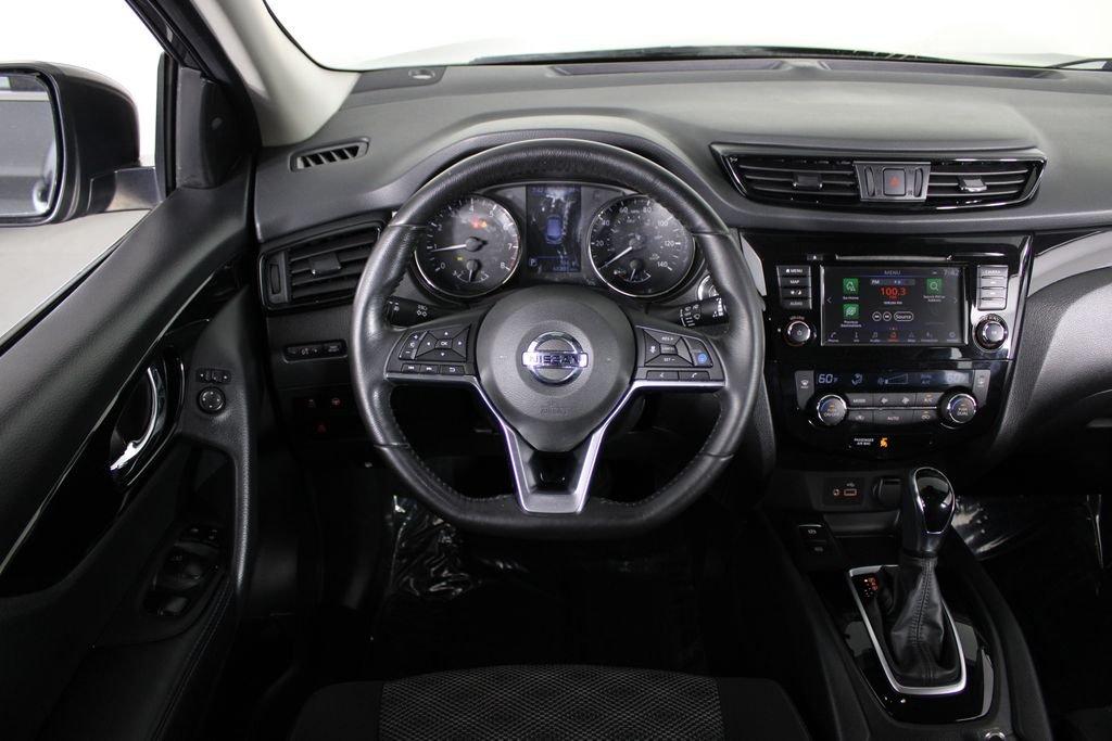 Nissan Rogue Sport Sv - Thumbnail 8