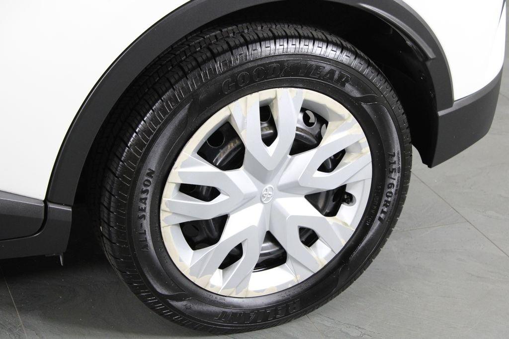 Toyota C-Hr Le - Thumbnail 12