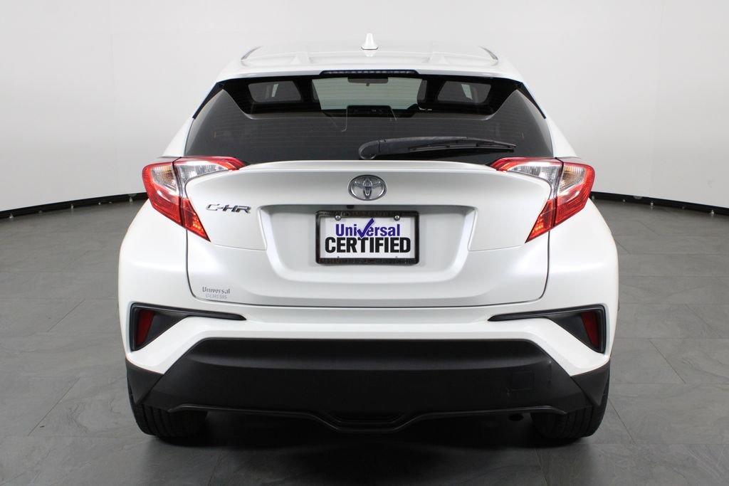 Toyota C-Hr Le - Thumbnail 10