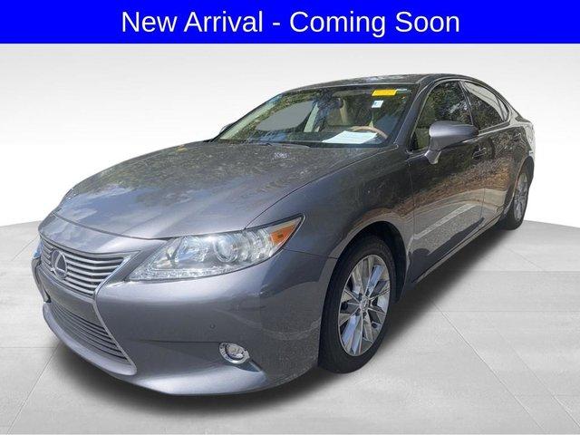 Lexus Es 300H - View 1