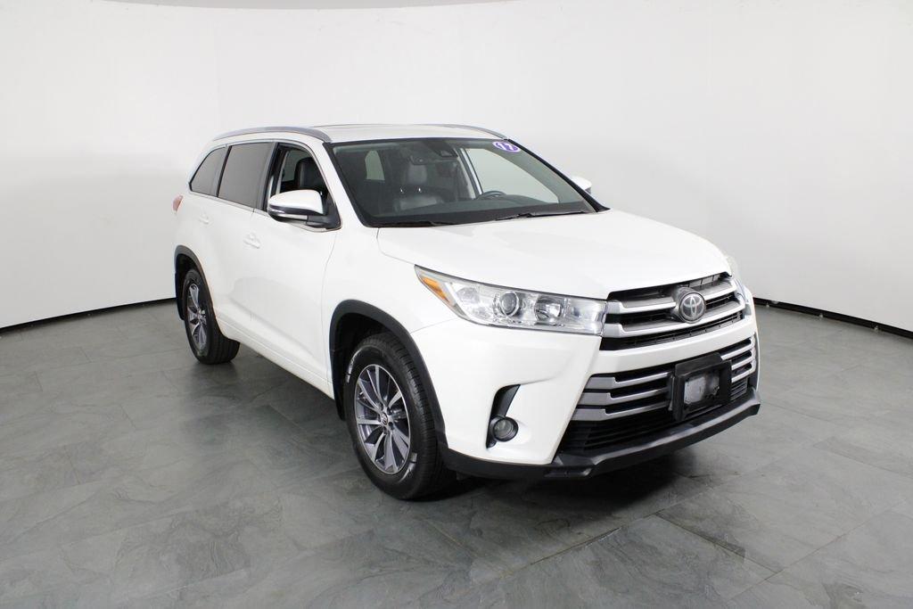 Toyota Highlander Xle - Thumbnail 5