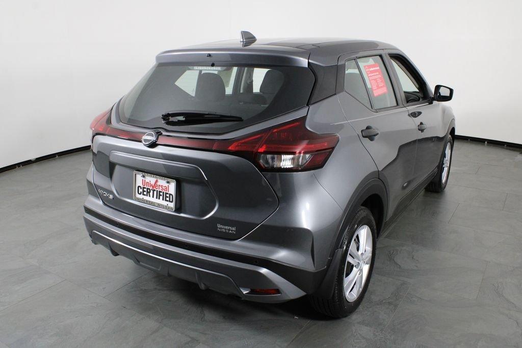 Nissan Kicks Play S - Thumbnail 17