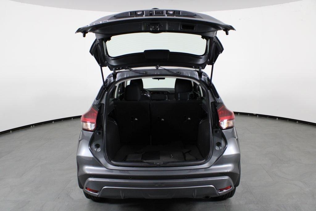 Nissan Kicks Play S - Thumbnail 18