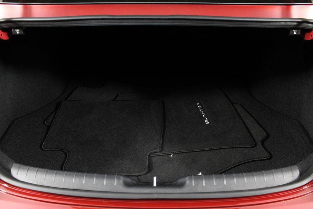 Hyundai Elantra Sel Sport - Thumbnail 17