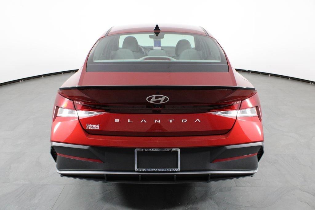 Hyundai Elantra Sel Sport - Thumbnail 11