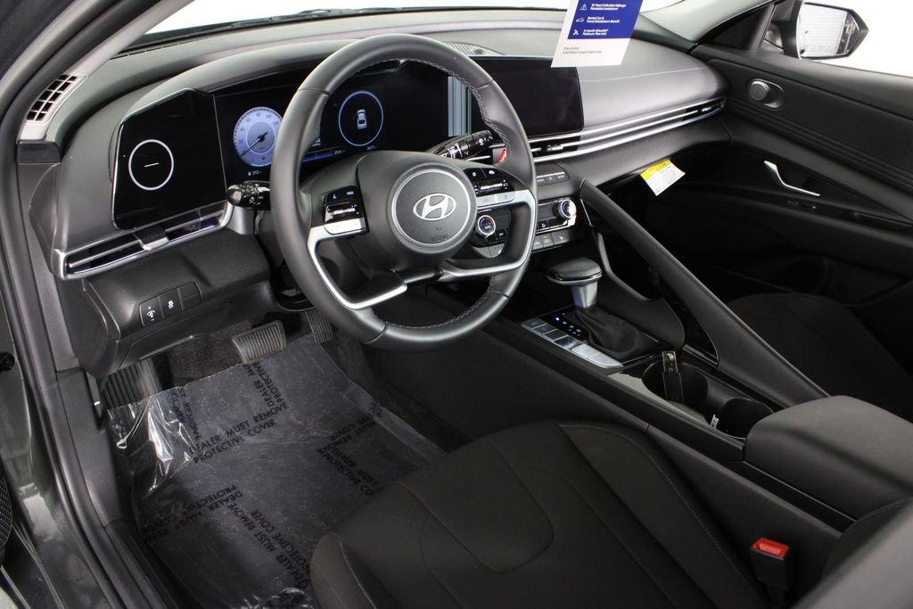 Hyundai Elantra Sel Convenience - Thumbnail 18