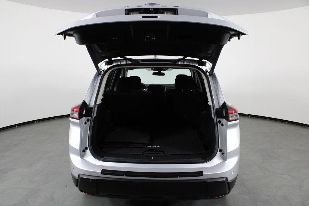 Nissan Rogue Sv - Thumbnail 18