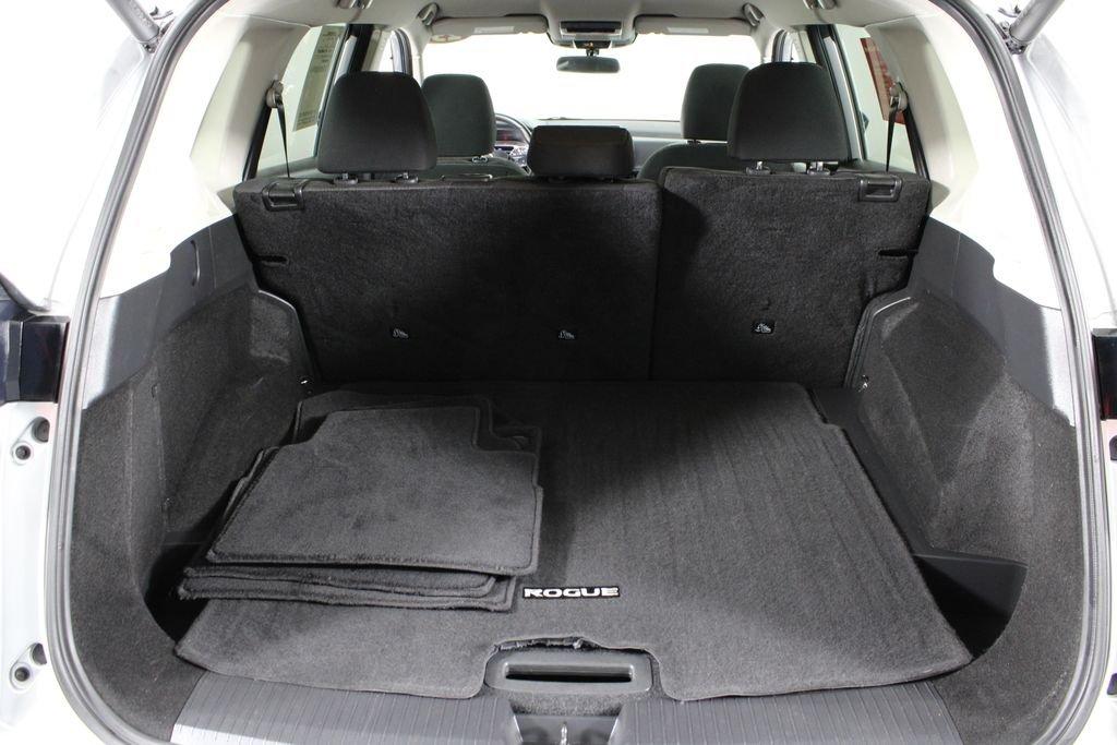 Nissan Rogue Sv - Thumbnail 19