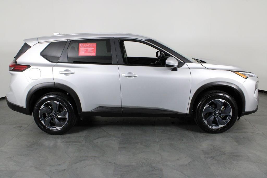 Nissan Rogue Sv - Thumbnail 16