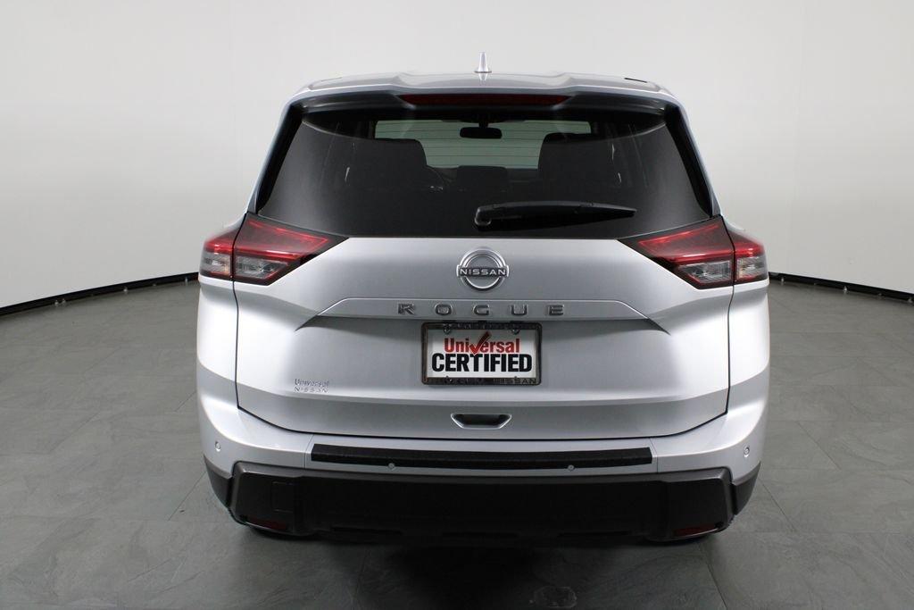 Nissan Rogue Sv - Thumbnail 12