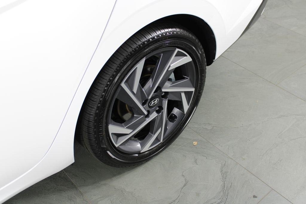 Hyundai Elantra Hybrid Limited - Thumbnail 12