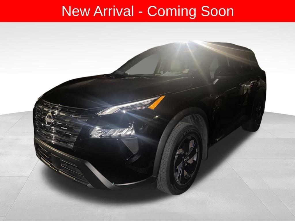 Nissan Rogue Sv - Thumbnail 2