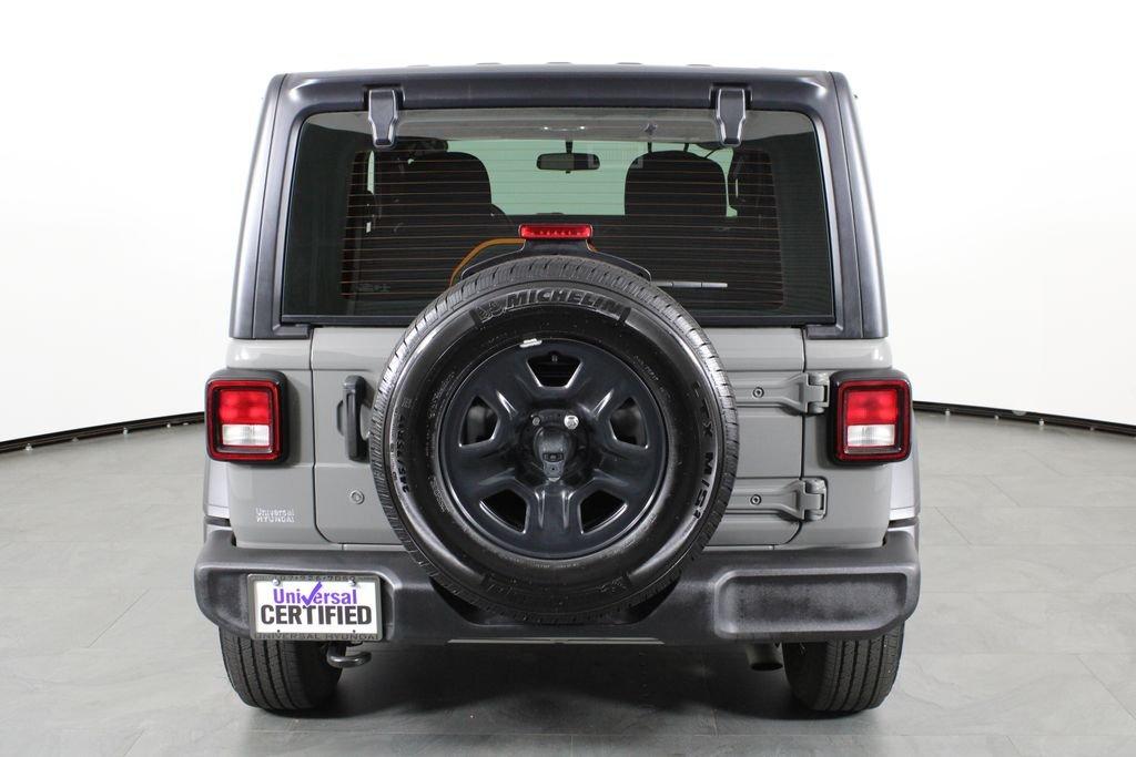 Jeep Wrangler Sport - Thumbnail 10