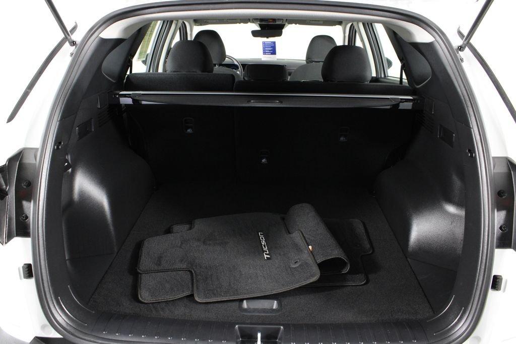 Hyundai Tucson Se - Thumbnail 16