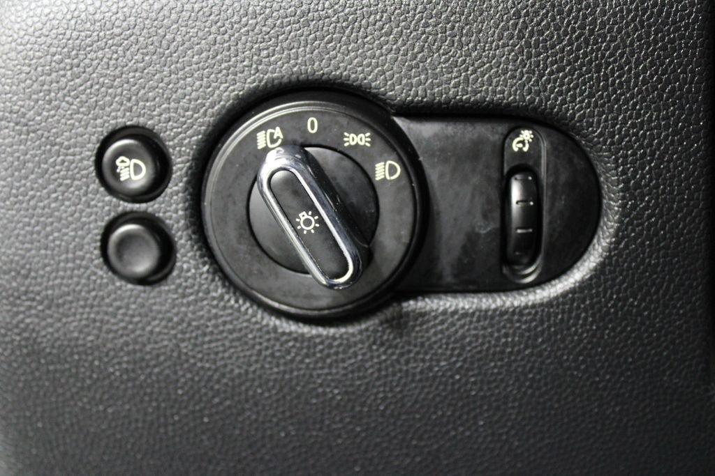 MINI Cooper S Base - Thumbnail 16