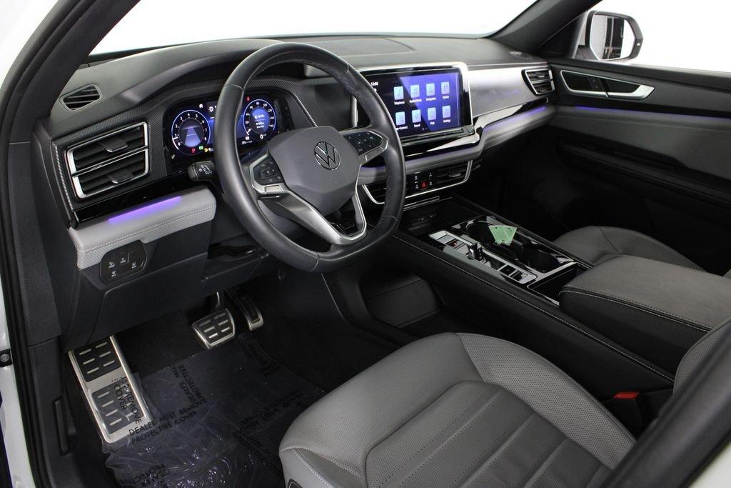 Volkswagen Atlas Cross Sport 2.0T Sel R-Line - Thumbnail 18