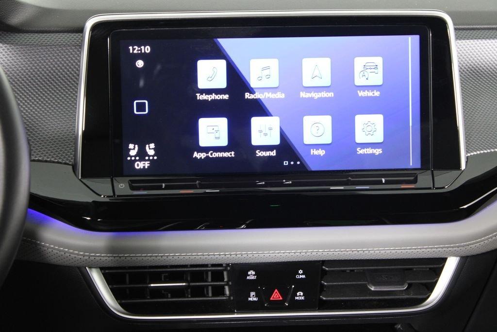 Volkswagen Atlas Cross Sport 2.0T Sel R-Line - Thumbnail 8