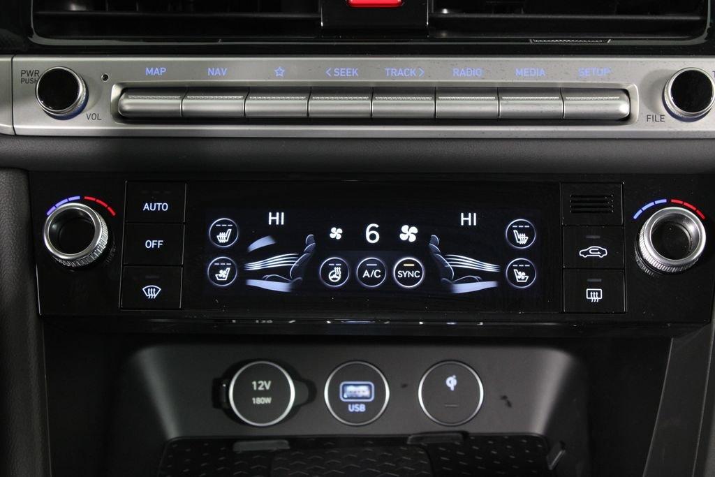 Genesis G70 2.5T Prestige - Thumbnail 20