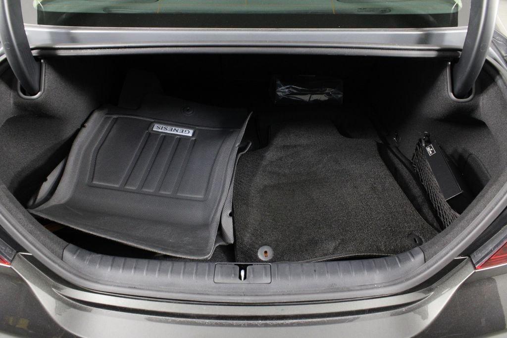 Genesis G70 2.5T Prestige - Thumbnail 16