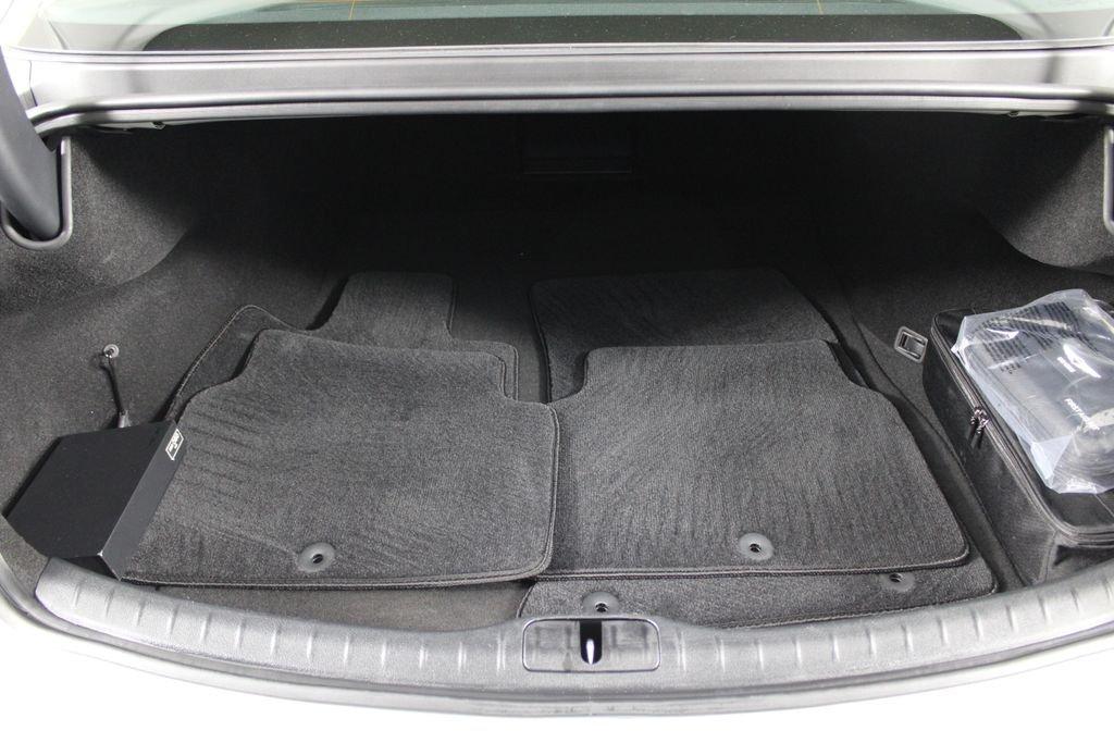 Genesis G80 2.5T - Thumbnail 16