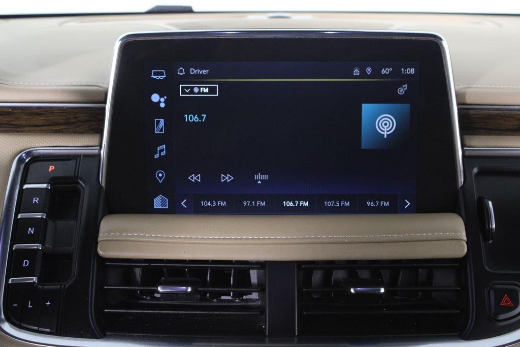 Chevrolet Suburban Premier - Thumbnail 9