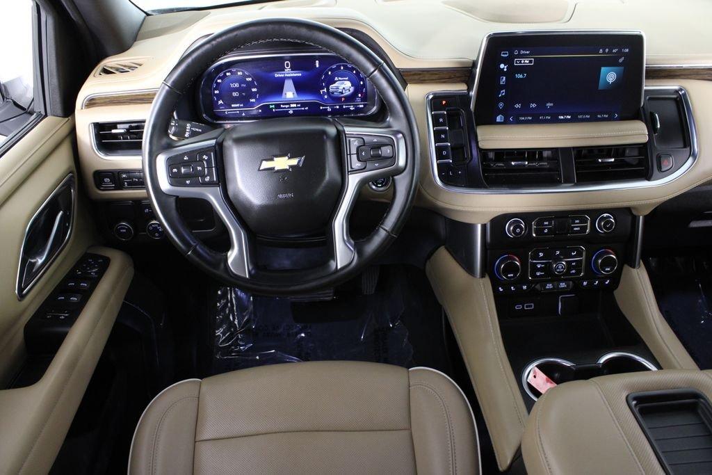 Chevrolet Suburban Premier - Thumbnail 7