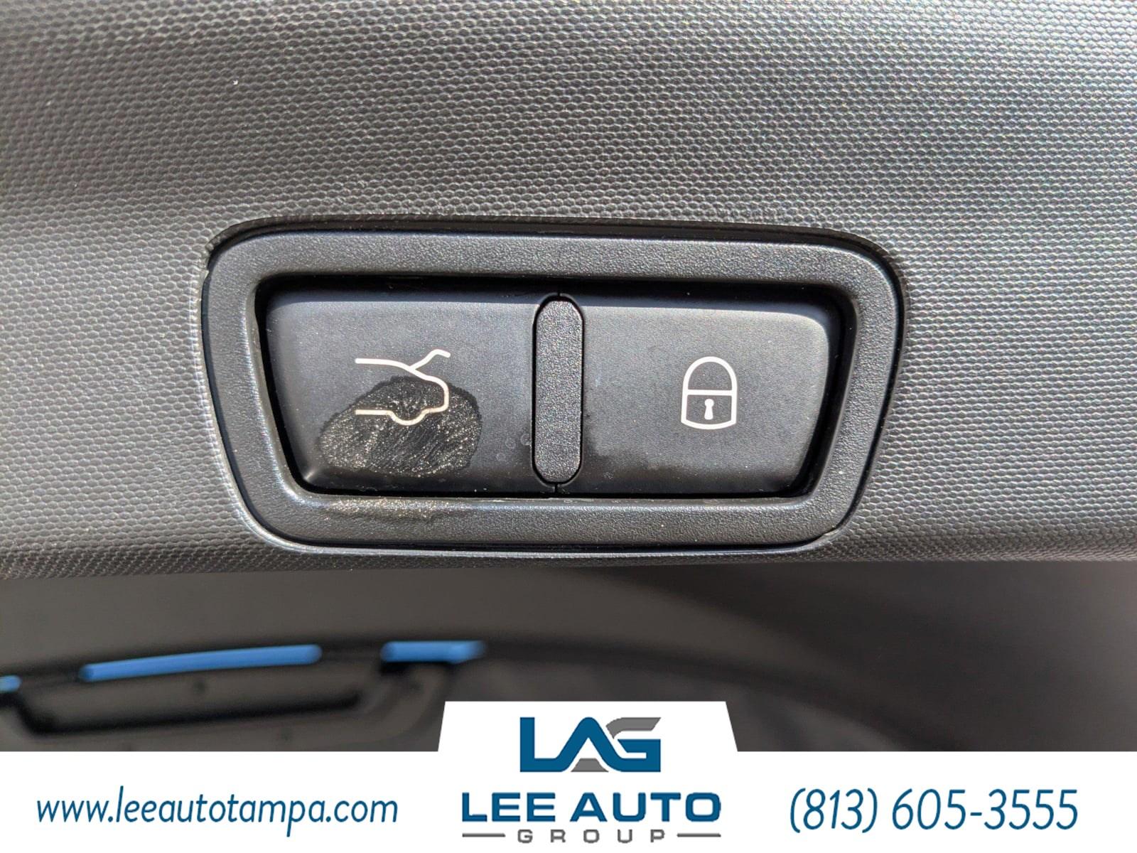 Alfa Romeo Stelvio - Thumbnail 14