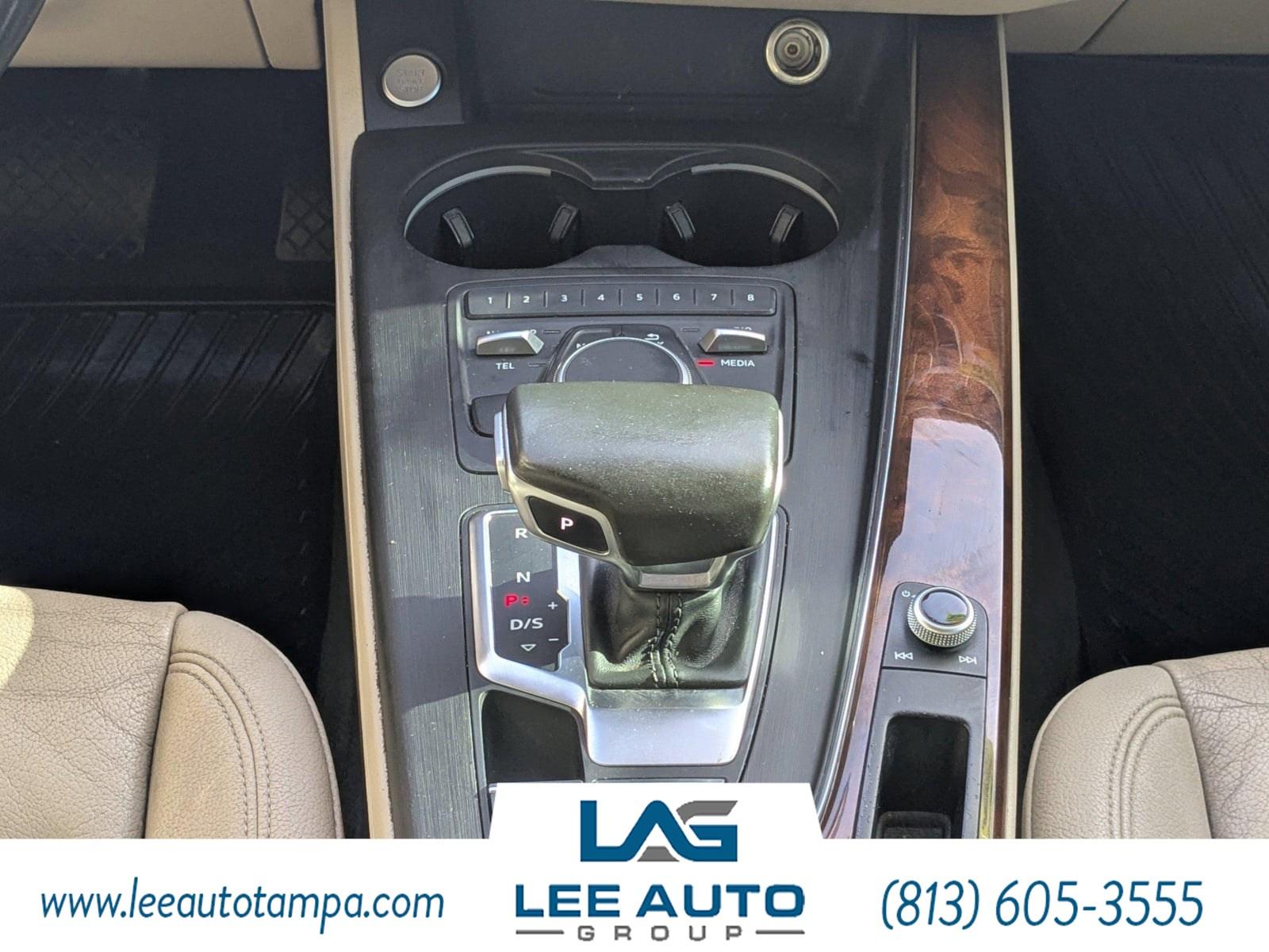 Audi A4 Premium - Thumbnail 17