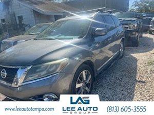 Audi Q3 2.0T Premium Plus - Thumbnail 9